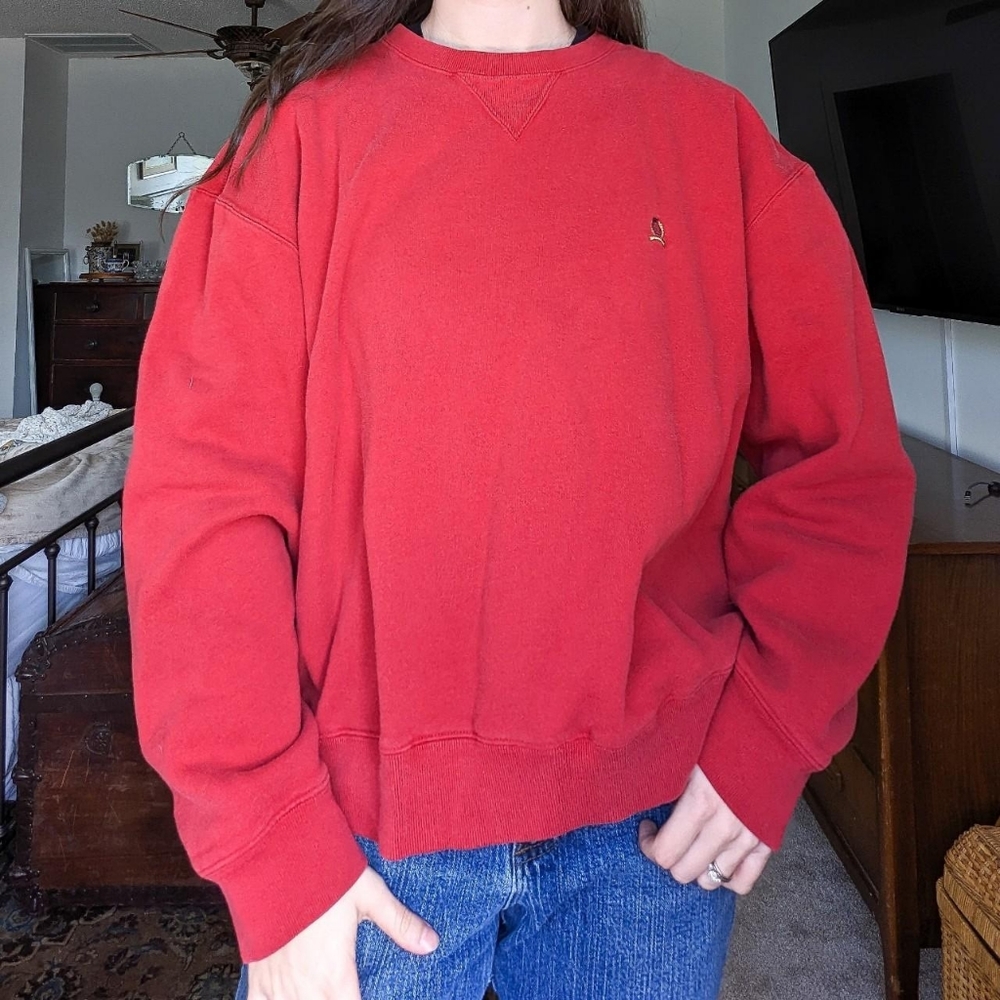 Vintage Tommy Hilfiger Emblem Red Crew Neck Sweatshirt
